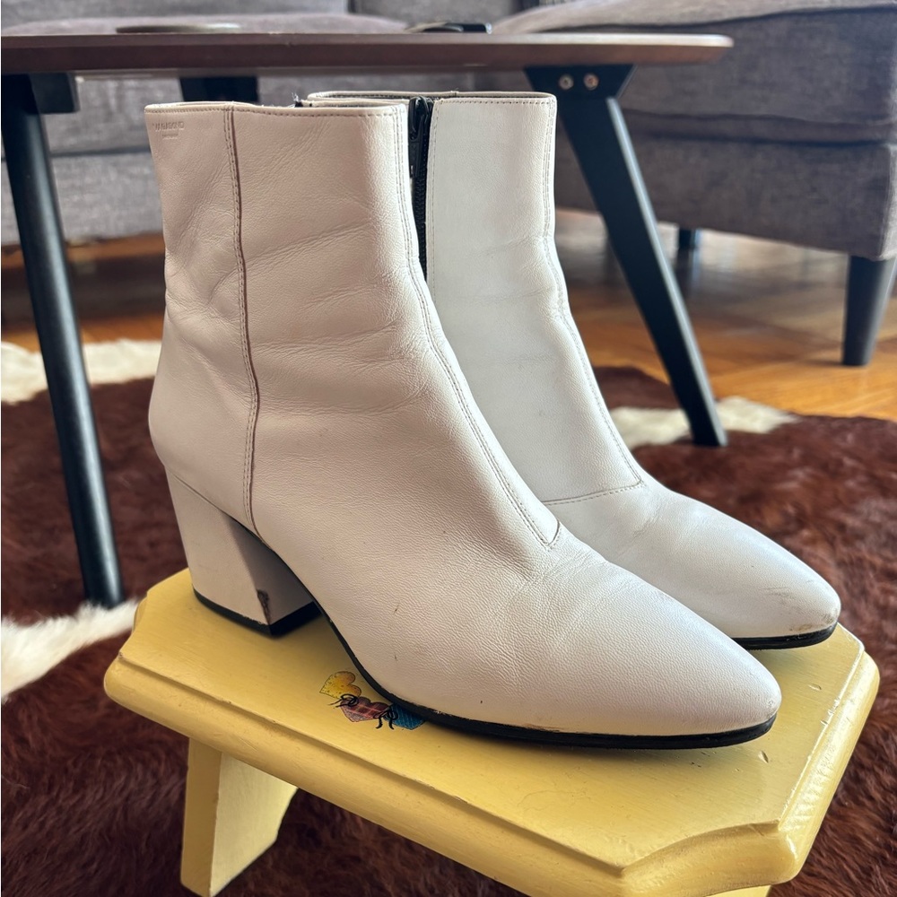 Vagabond Olivia White Leather Ankle Boots Size 38 (or 7.5)